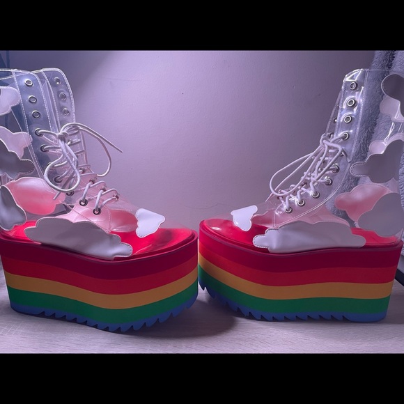 🌈Rainbow Clear Platform Boots☁️ - Picture 3 of 7